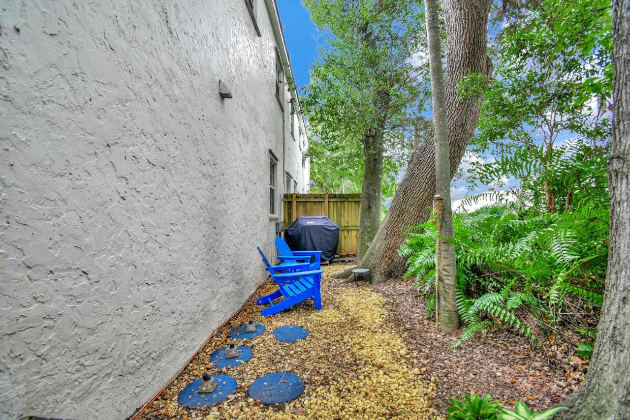 | Wilton Manors Villas - Florida Furnished Living