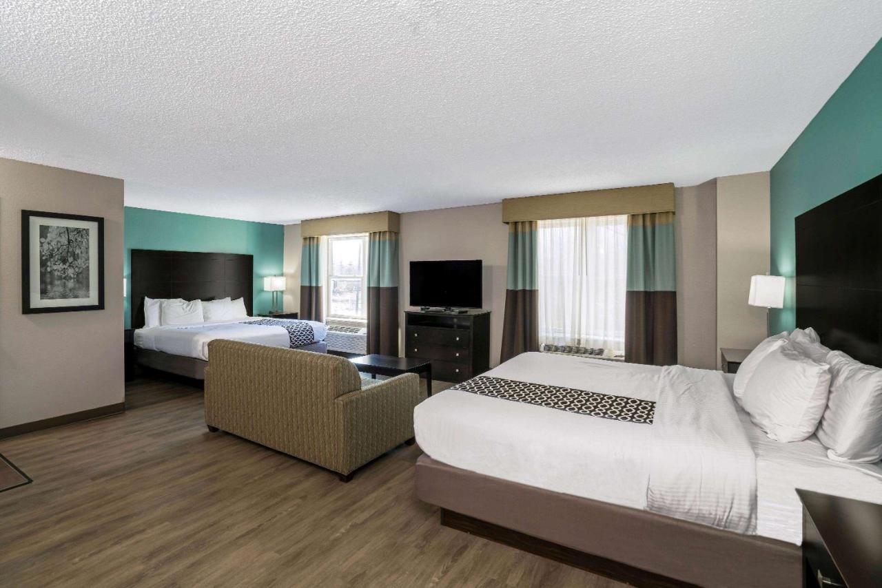Family Room - Non-Smoking at La Quinta Inn & Suites by Wyndham Lebanon