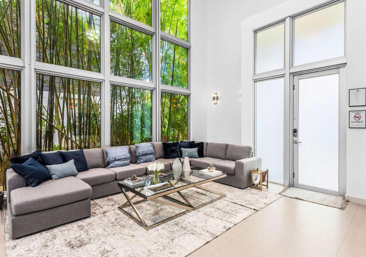  | Exotic 5 Bedroom Villa In South Miami