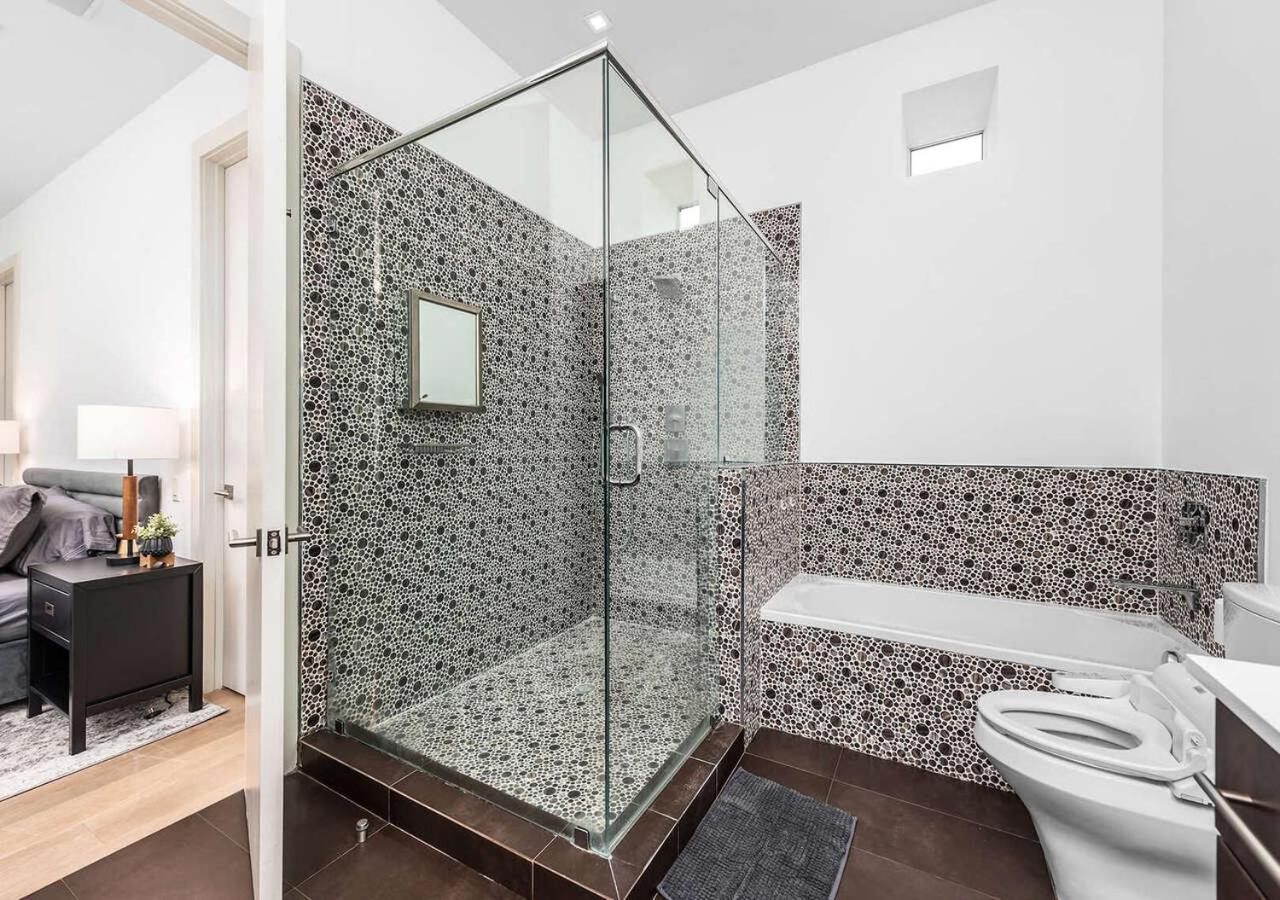  | Exotic 5 Bedroom Villa In South Miami