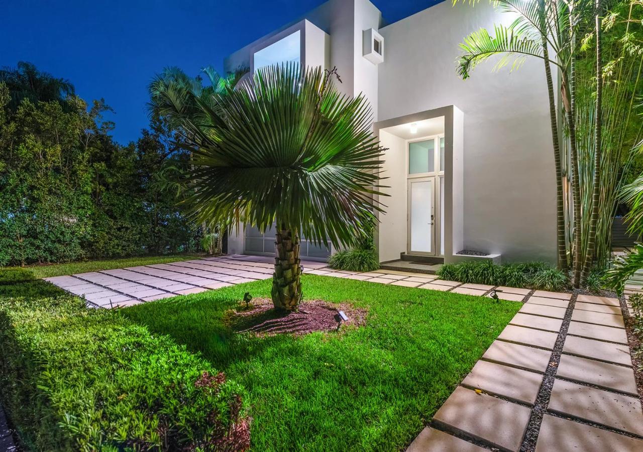  | Exotic 5 Bedroom Villa In South Miami