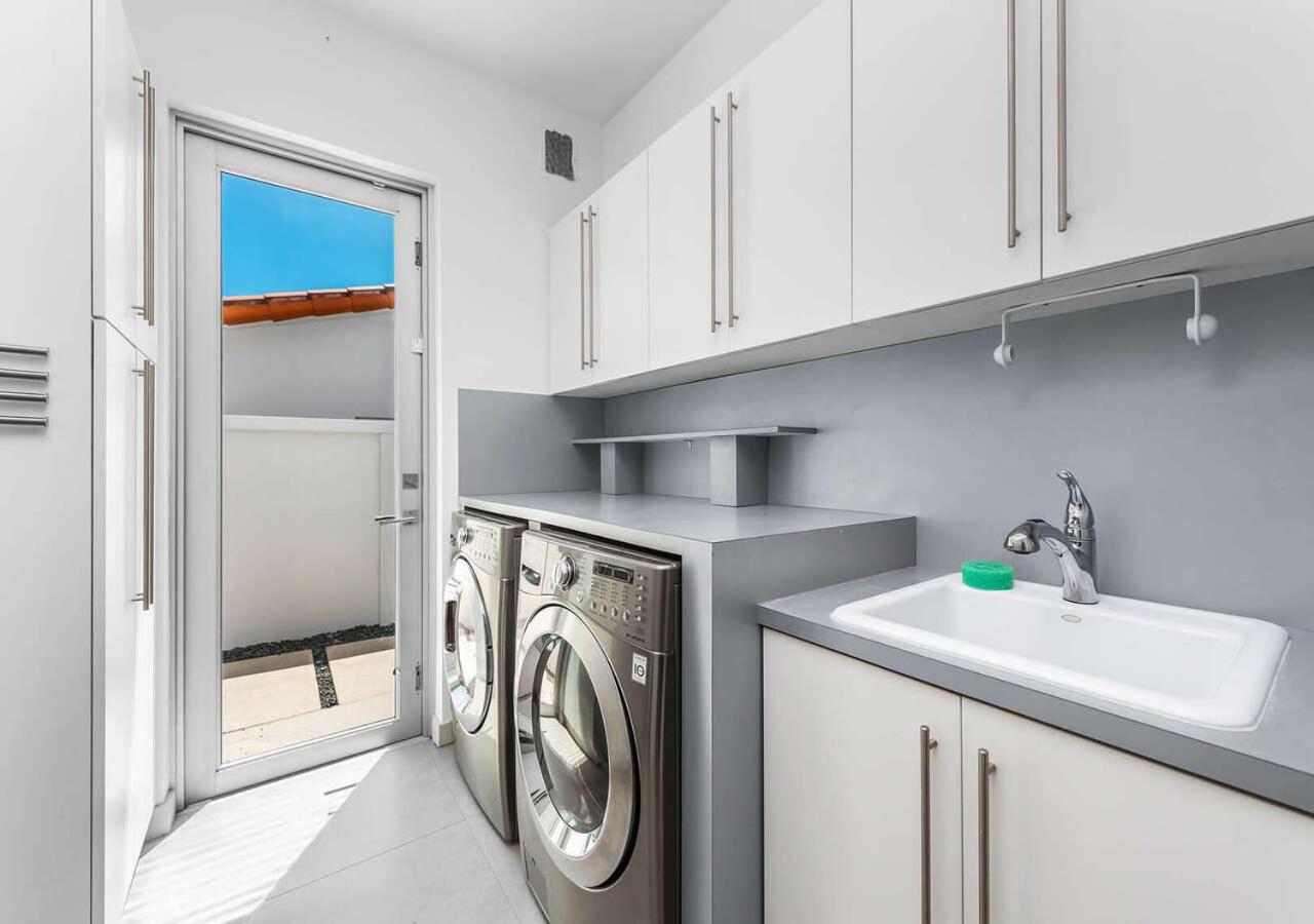  | Exotic 5 Bedroom Villa In South Miami