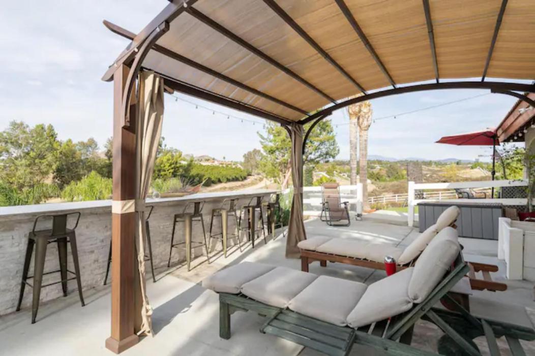 | MAGIC VILLAS Oro y Azul on Sunset Deck