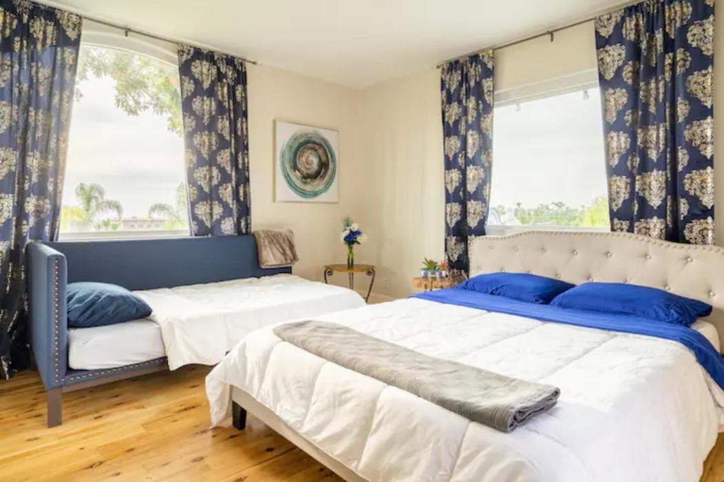 | MAGIC VILLAS Oro y Azul on Sunset Deck