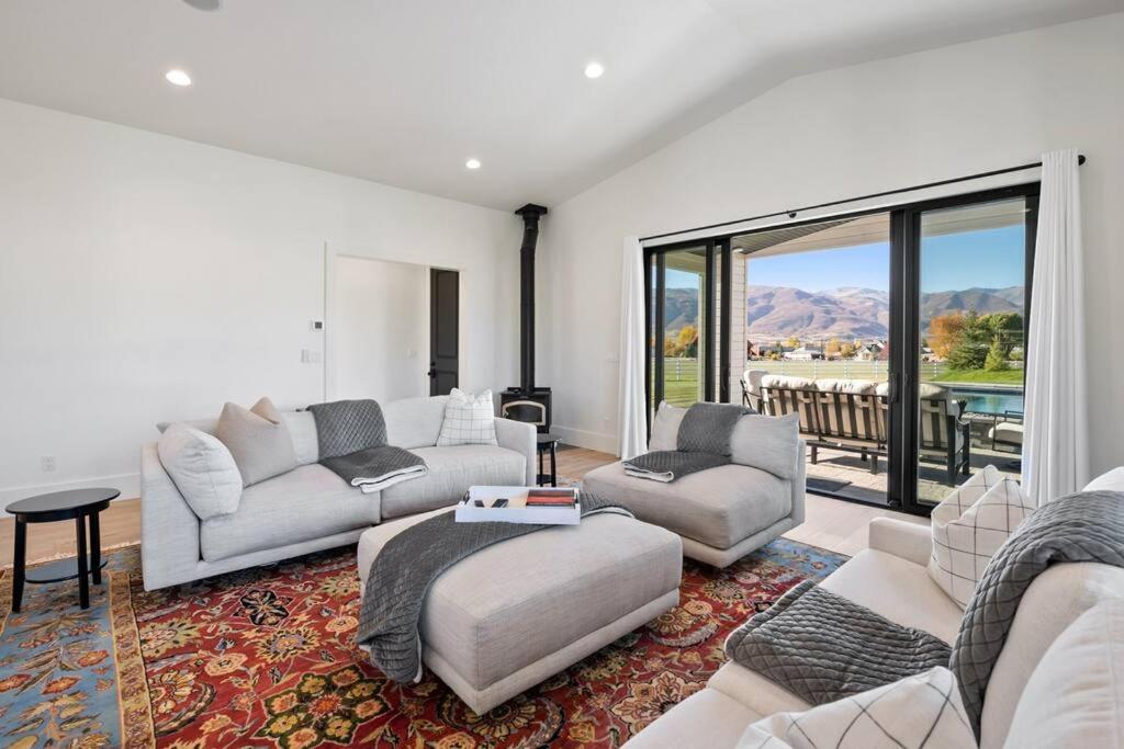  | Pool House - Stunning Views of Mount Timpanogos