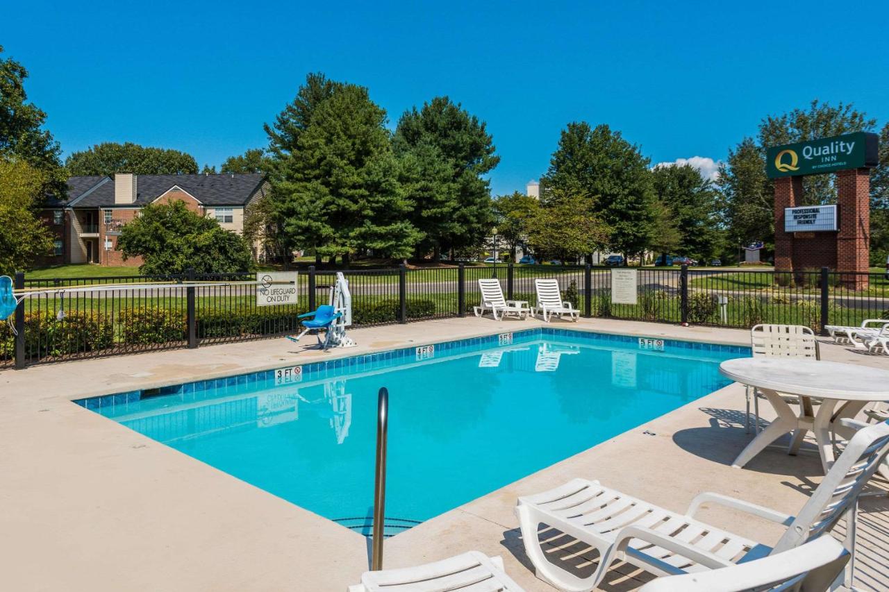 | Quality Inn Gallatin-Nashville Metro