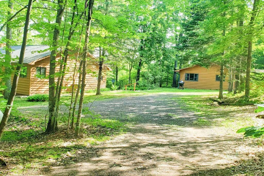 | Fall Getaway Resort-3 KING suites, Dog-Friendly