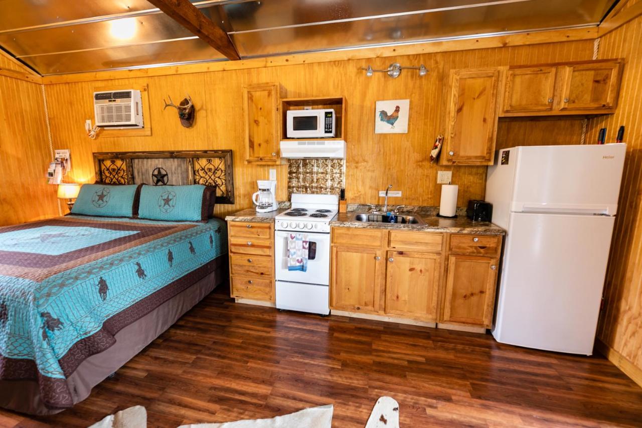 | Walnut Canyon Cabins