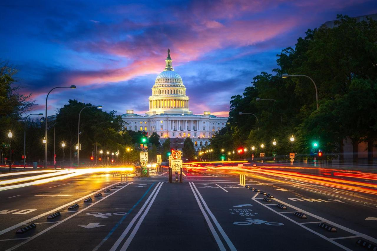 | Kimpton Hotel Monaco Washington DC, an IHG Hotel