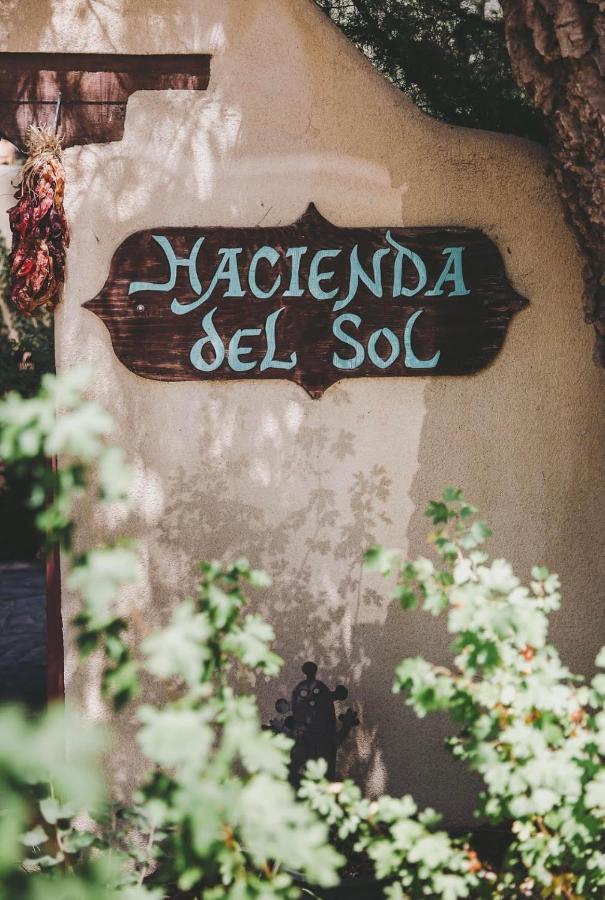  | Hacienda Del Sol B&B