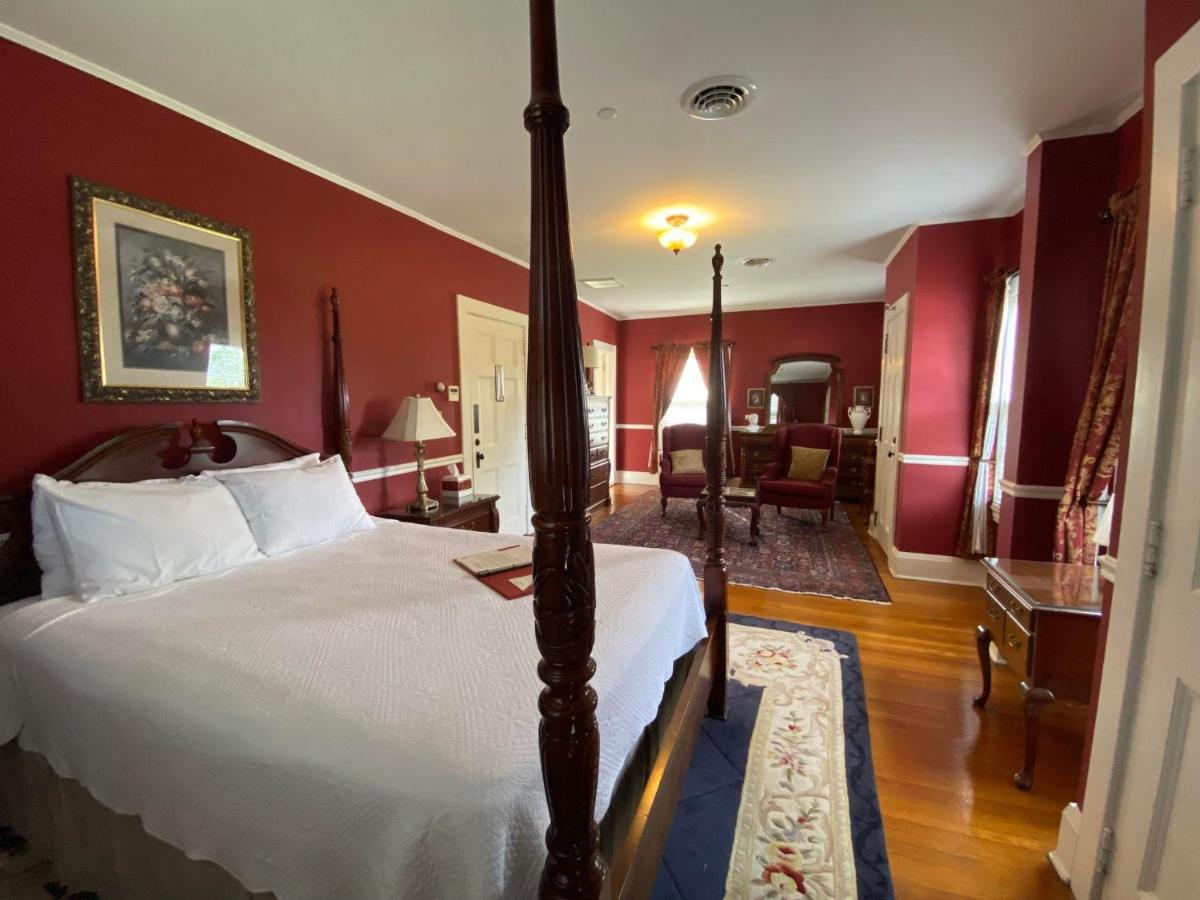 | Historic Rosemont Manor