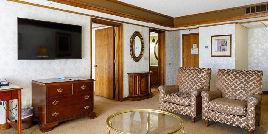 Parlor Suite at Maverick Hotel and Casino by Red Lion Hotels