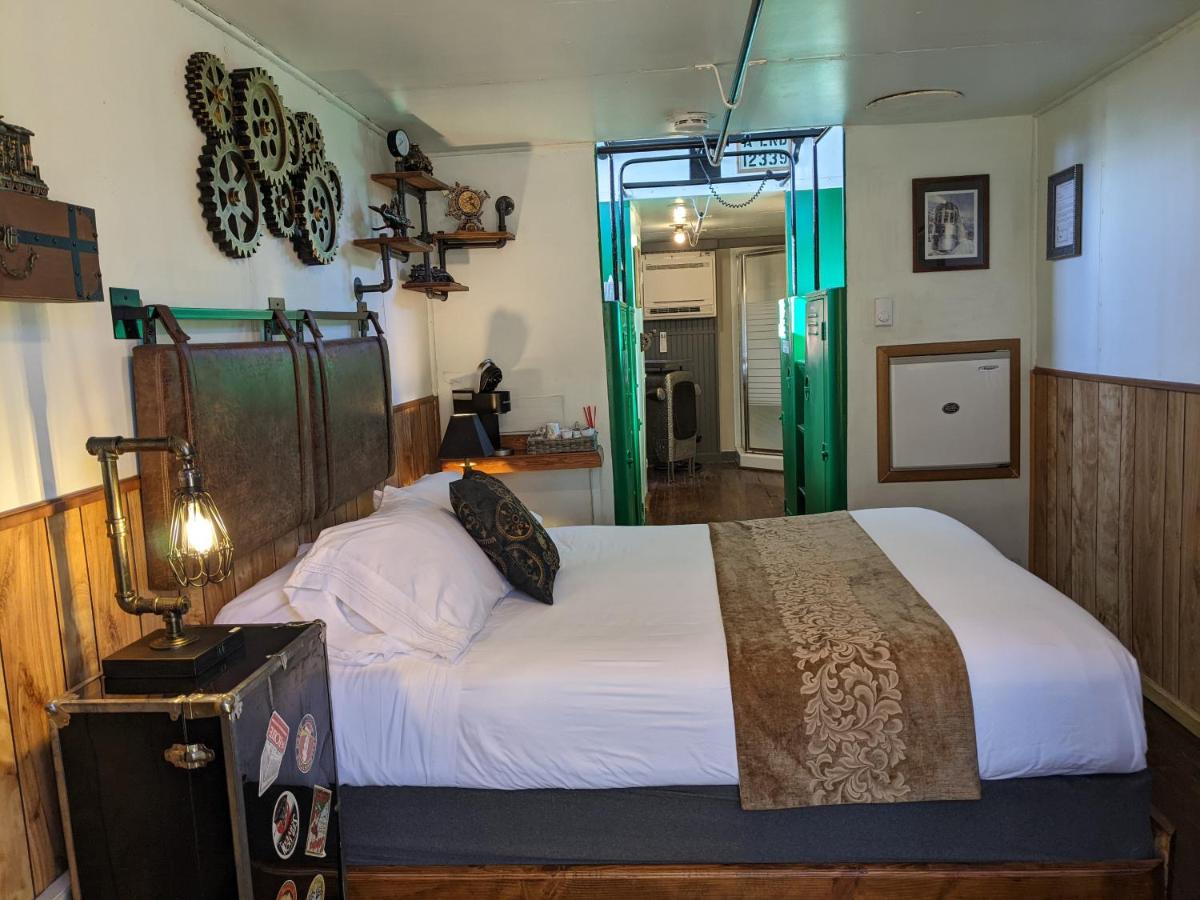 | Olympic Railway Inn