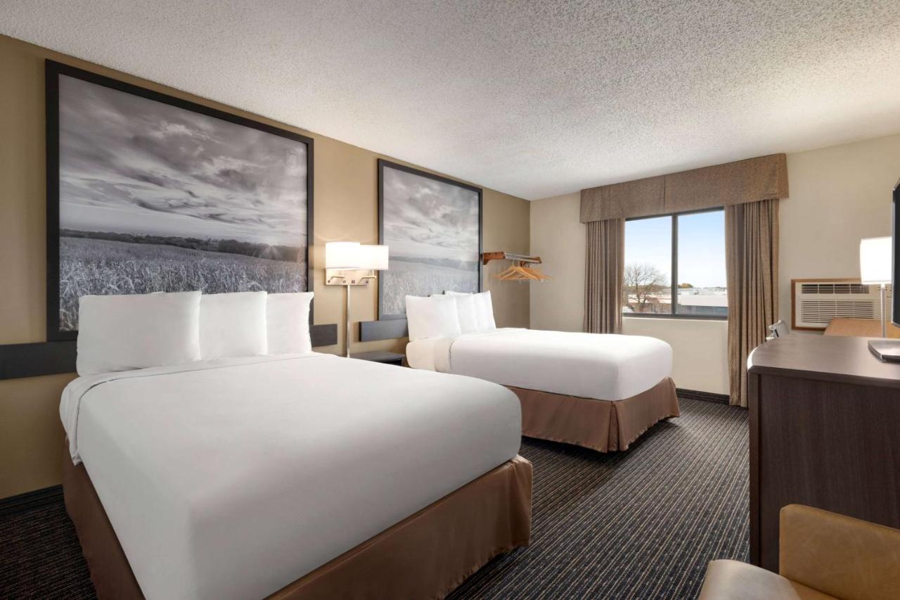 Double Room with Two Double Beds - Non-Smoking at Super 8 by Wyndham Lincoln North