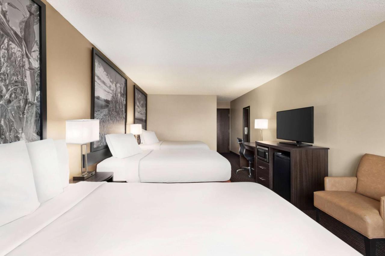Double Room with Three Double Beds - Non-Smoking at Super 8 by Wyndham Lincoln North