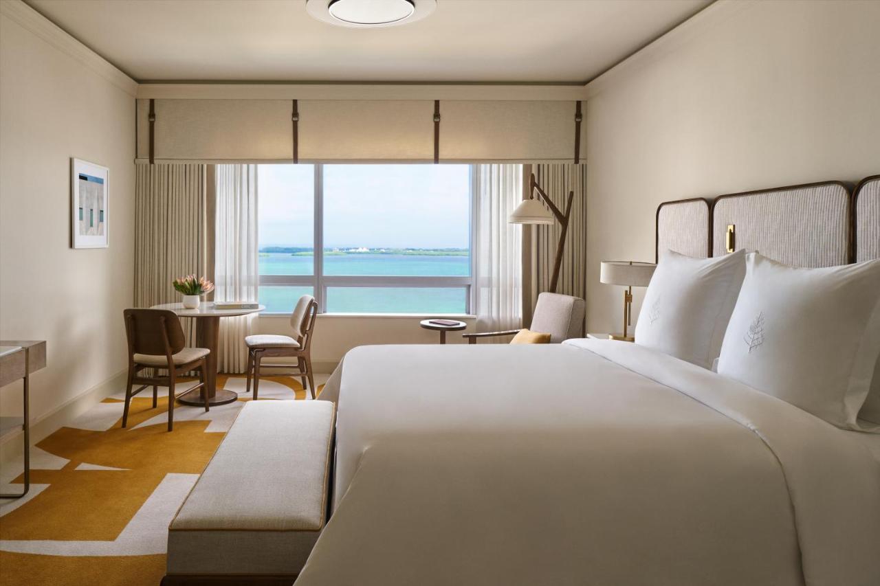 Premier King Room with Bay View at Four Seasons Hotel Miami