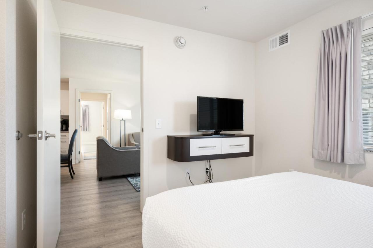 Two-Bedroom Suite at WaterWalk Minneapolis - Plymouth