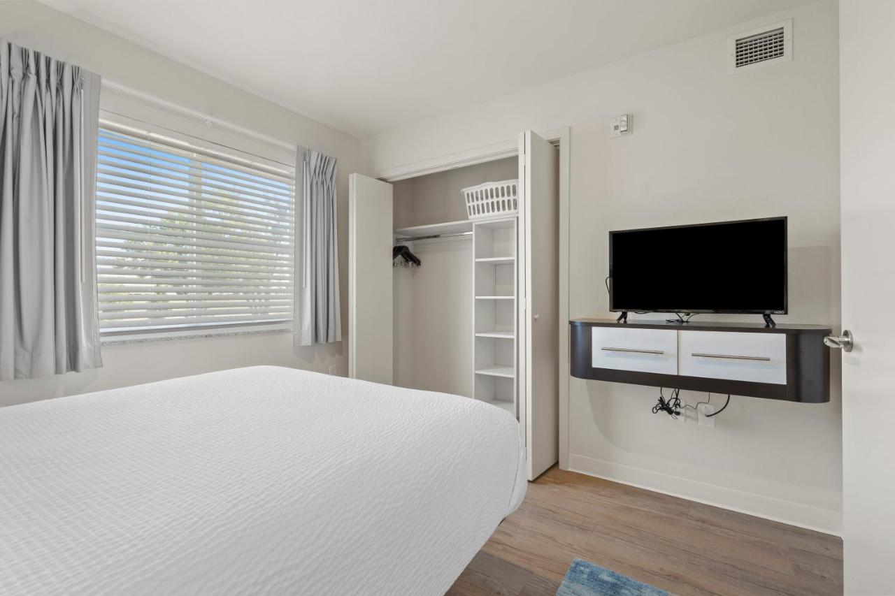 Two-Bedroom Suite at WaterWalk- Kansas City- Overland Park