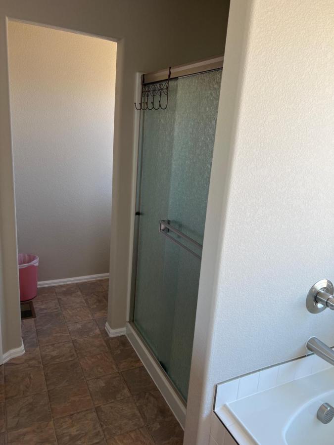| Promontory stay