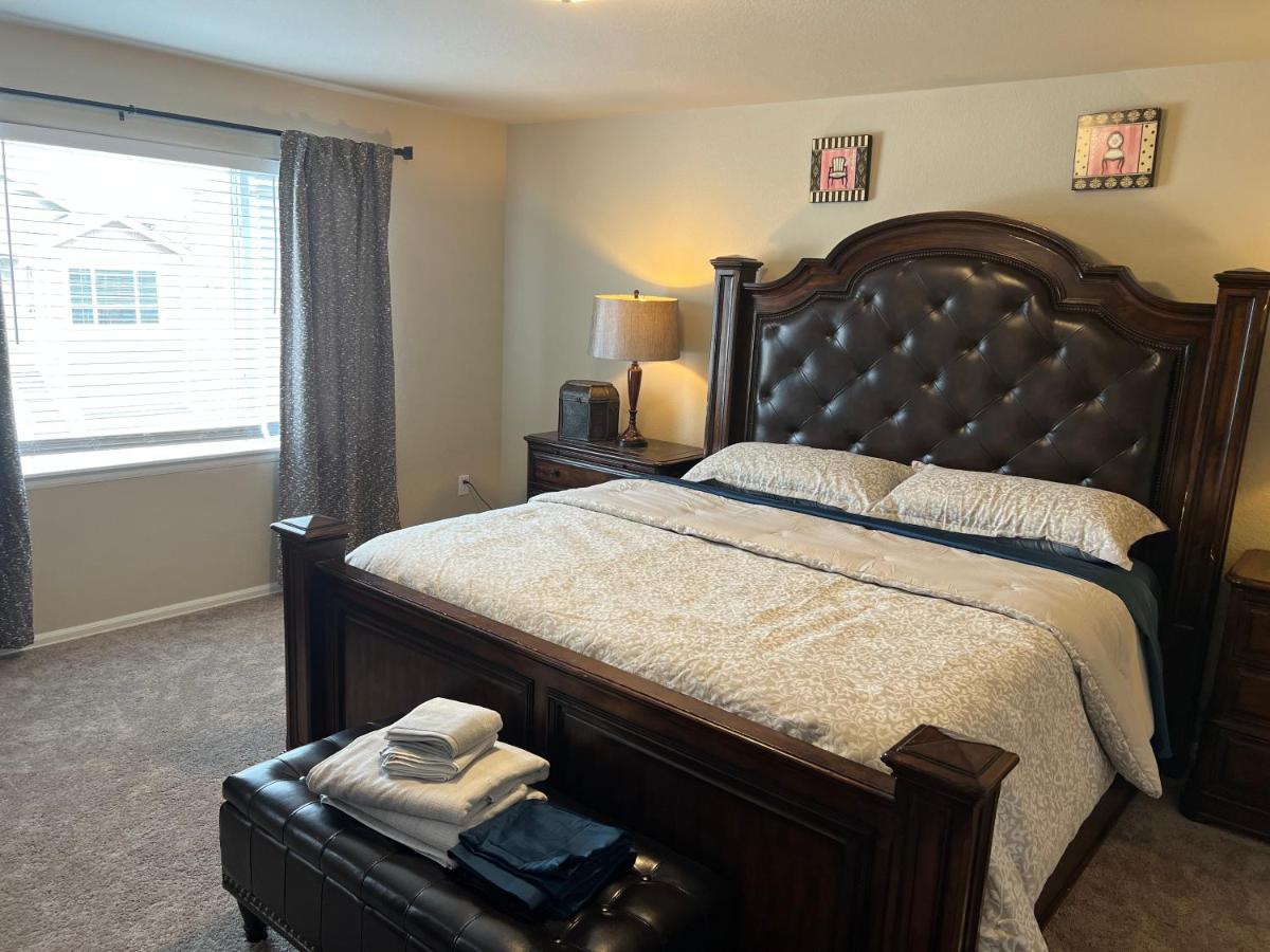 | Promontory stay