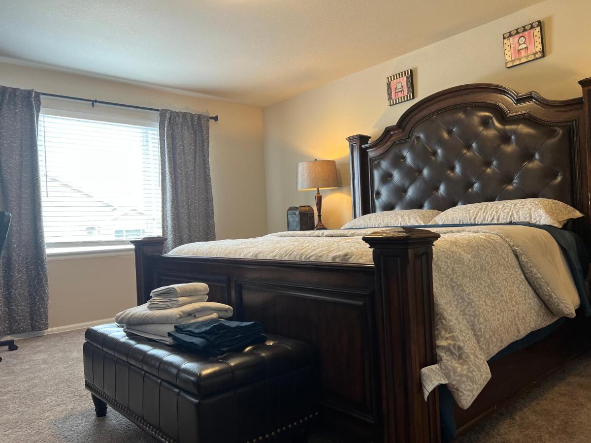 | Promontory stay