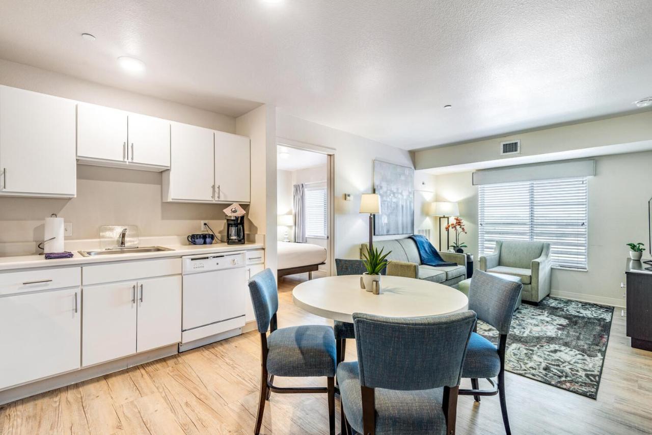 Two-Bedroom Suite at Parks Residential Denver