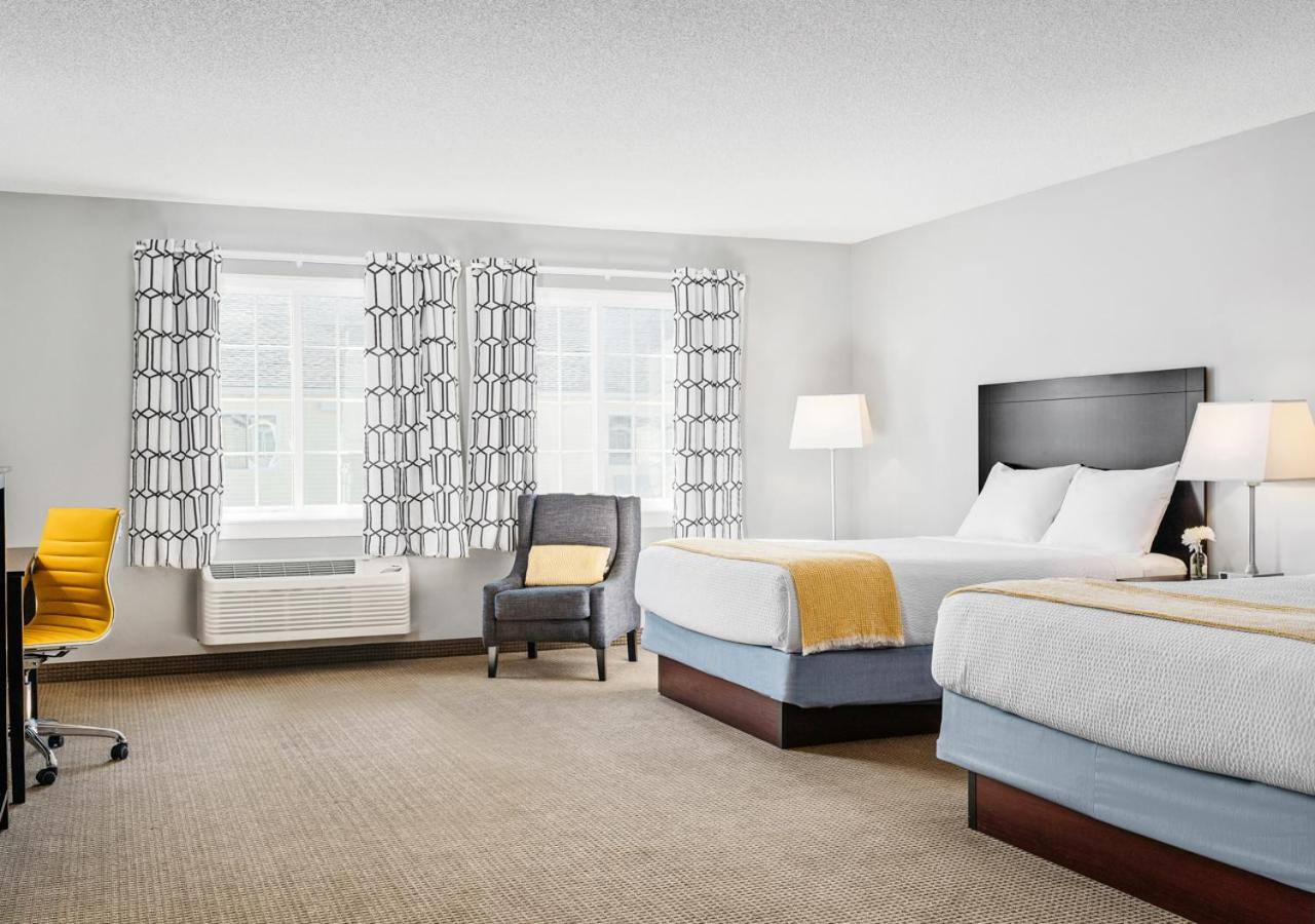 | Hotel One75