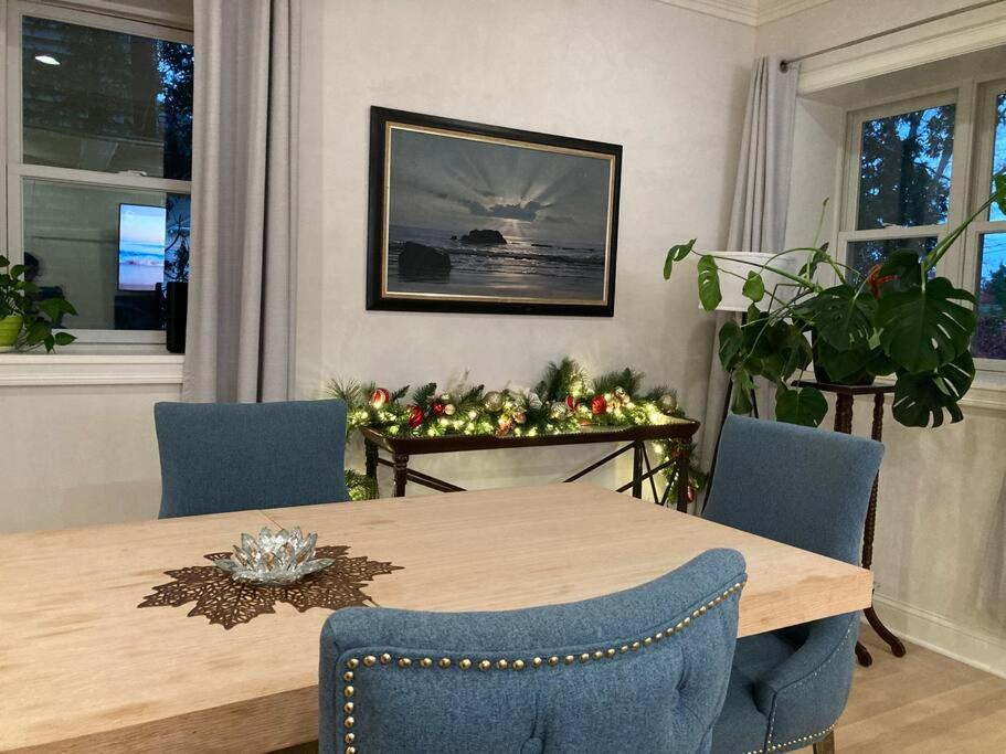 | Sea-renity Beach Home, Shippan Point
