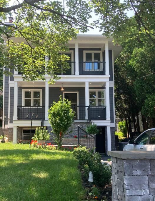 | Sea-renity Beach Home, Shippan Point