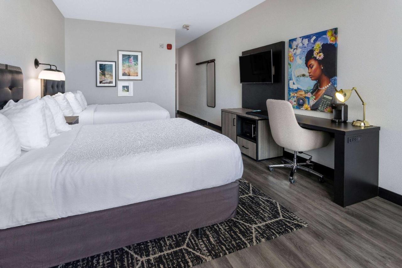 | La Quinta Inn & Suites by Wyndham Maricopa Copper Sky