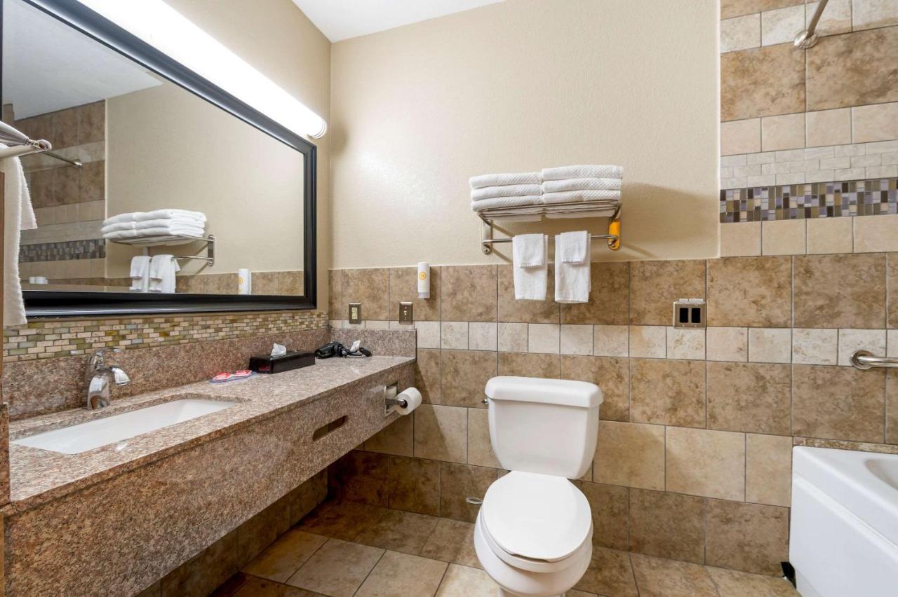 | Econo Lodge Shelbyville