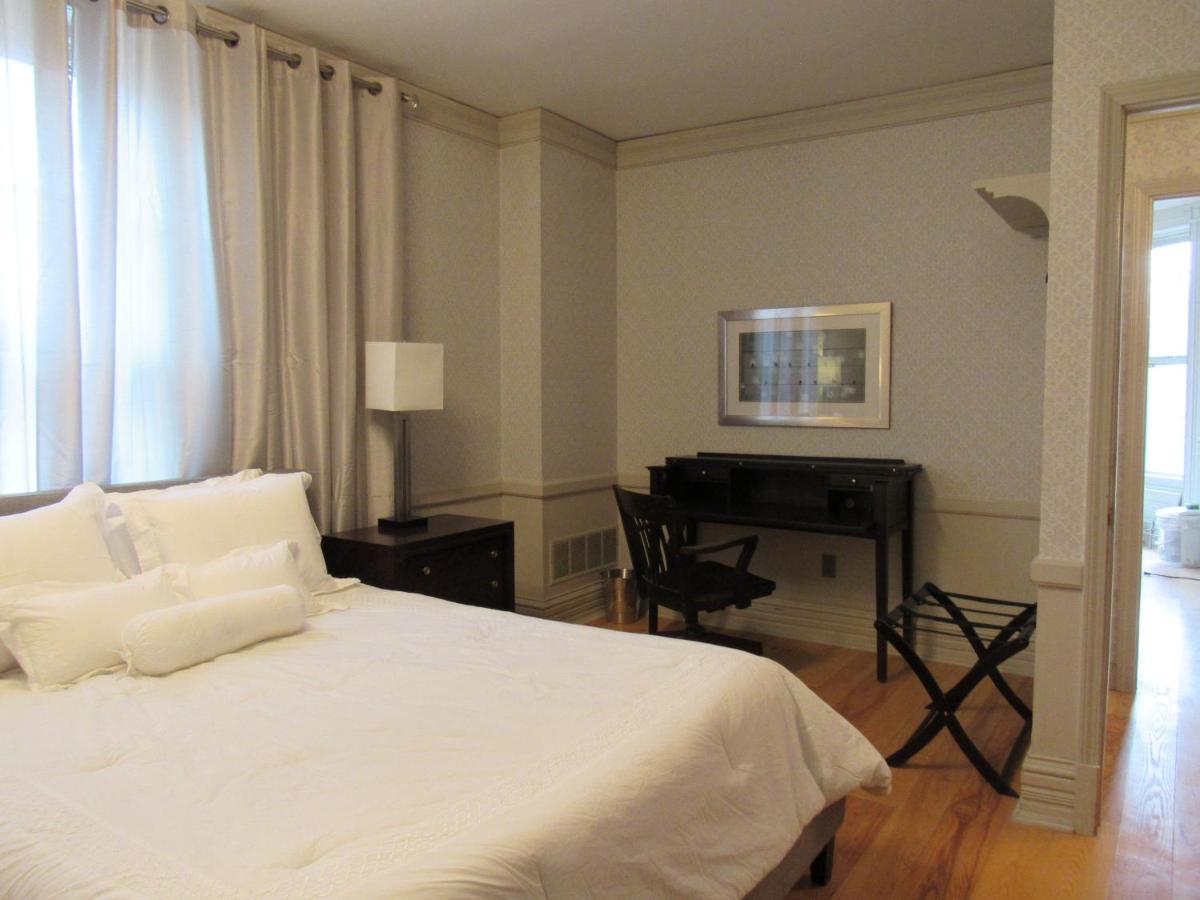 | Washington Park Inn