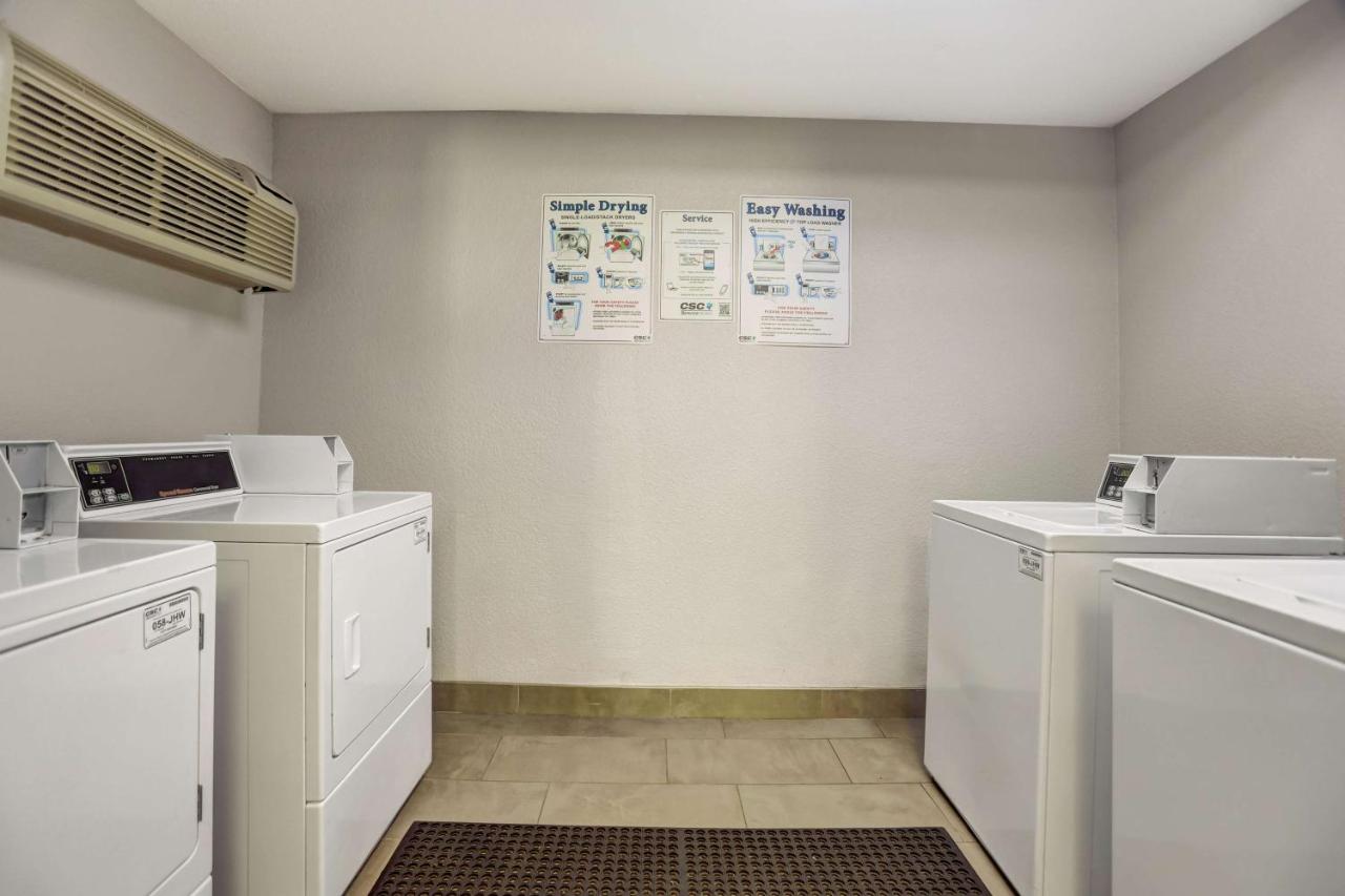 | Motel 6-San Bernardino, CA - North