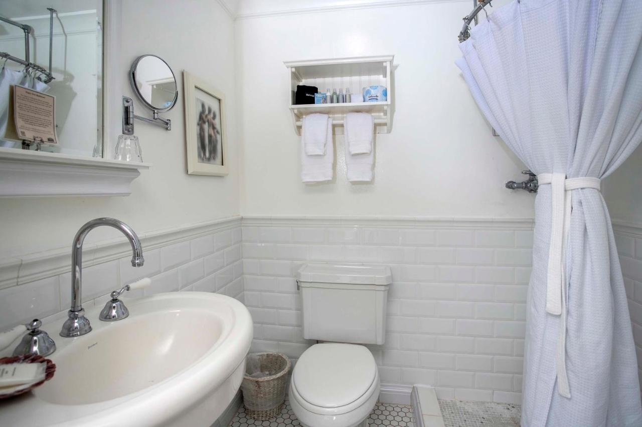 Cannon Beach Hotel - Standard Quarters  at Cannon Beach Hotel Collection