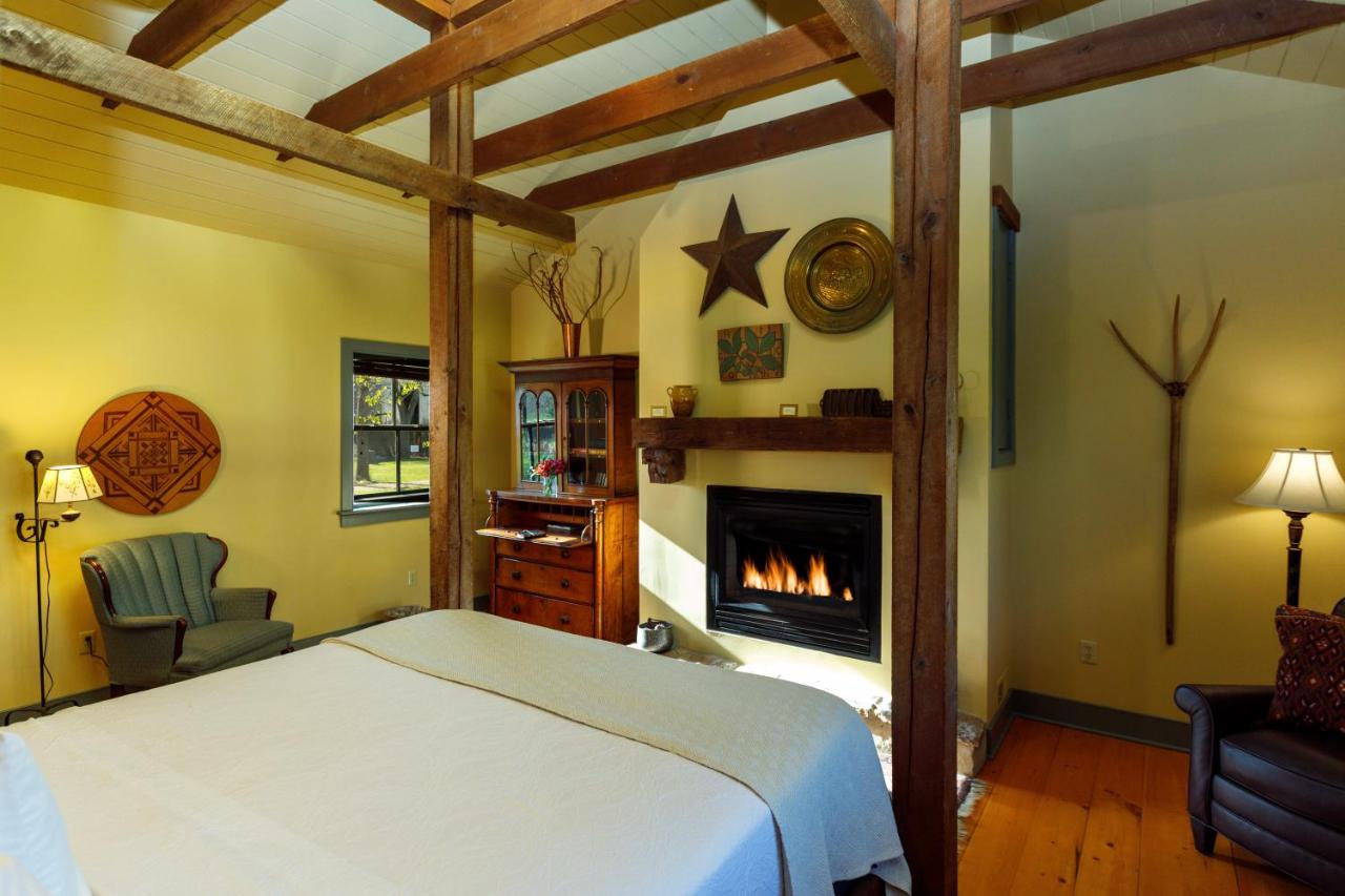 | Woolverton Inn