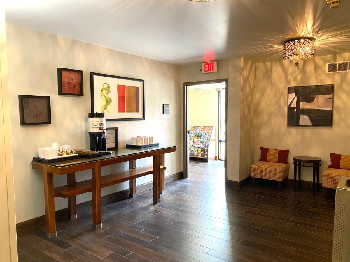  | The Addison Hotel