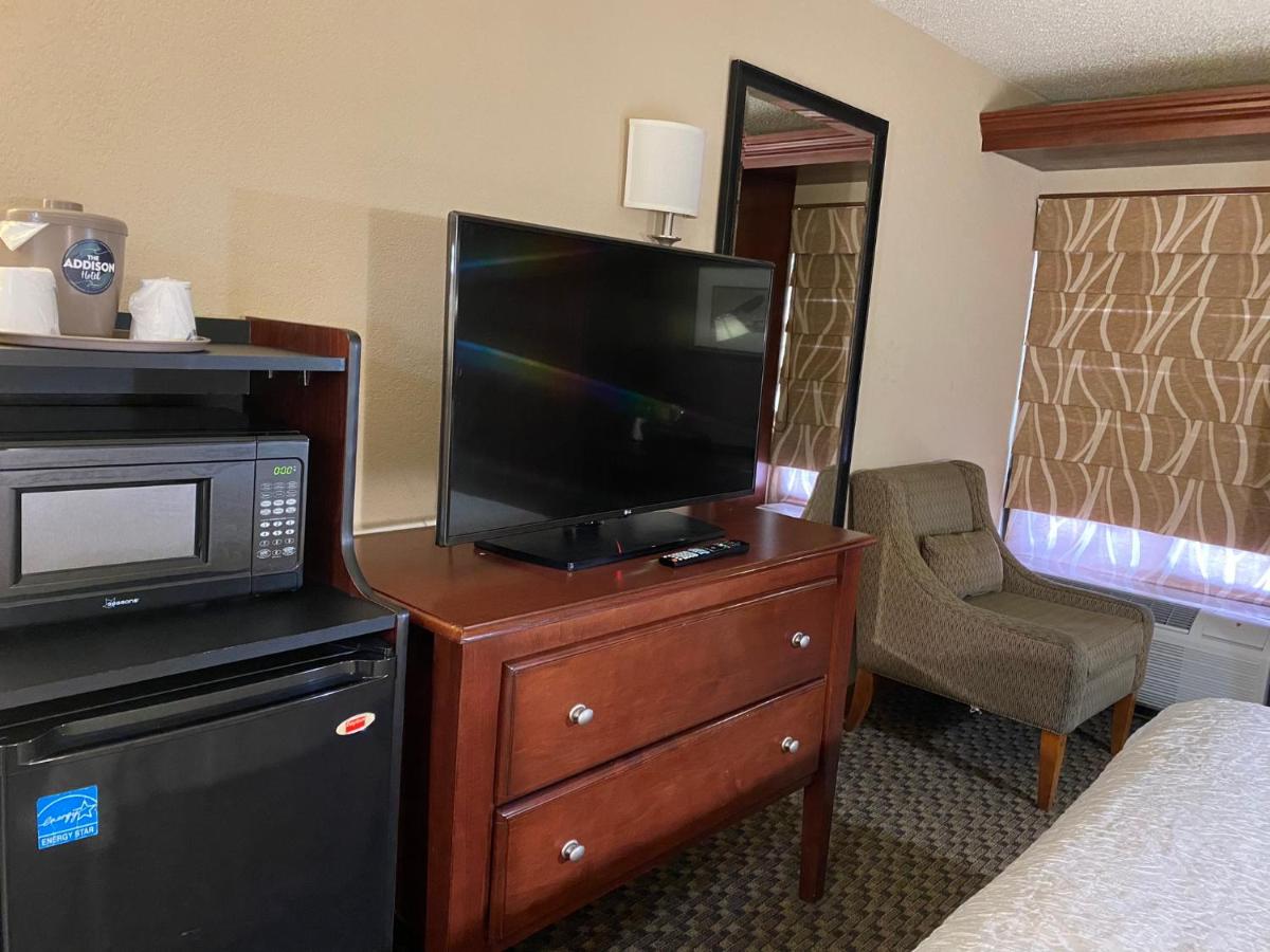  | The Addison Hotel