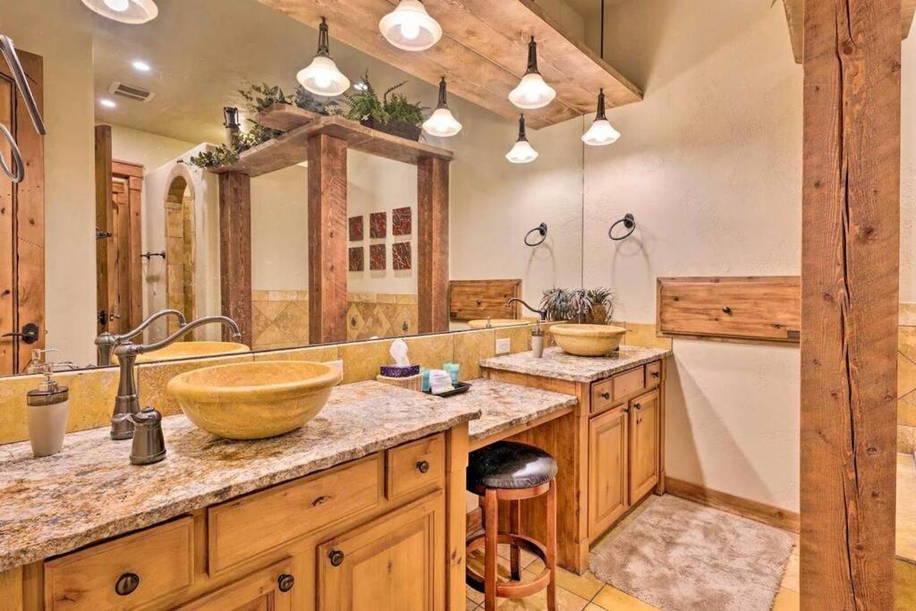 | Timbercrest