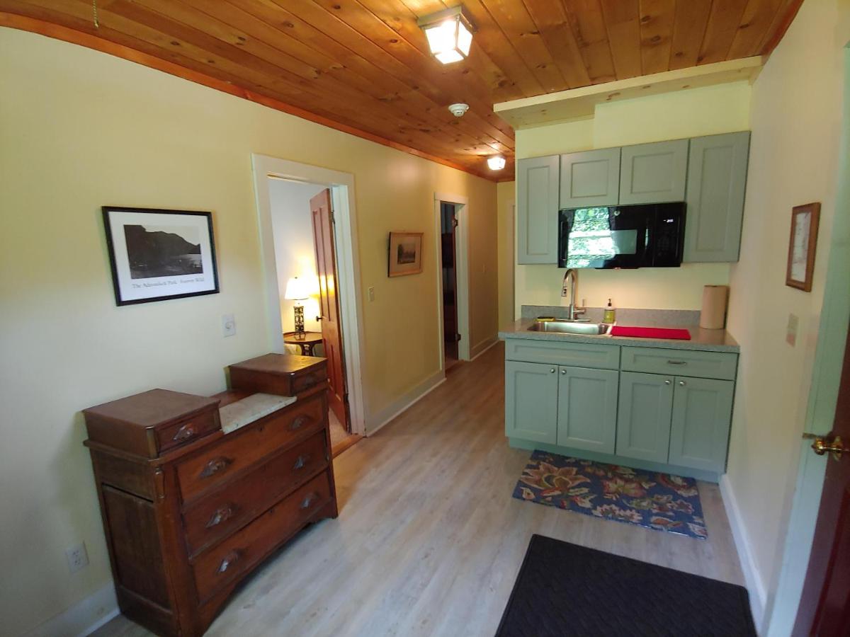 | Keene Valley Lodge