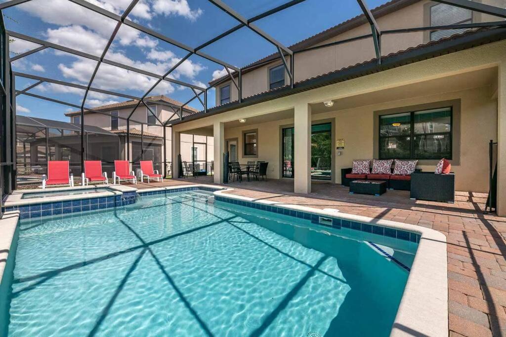  | Luxury Family Friendly 8 Bedroom Villa Near Disney