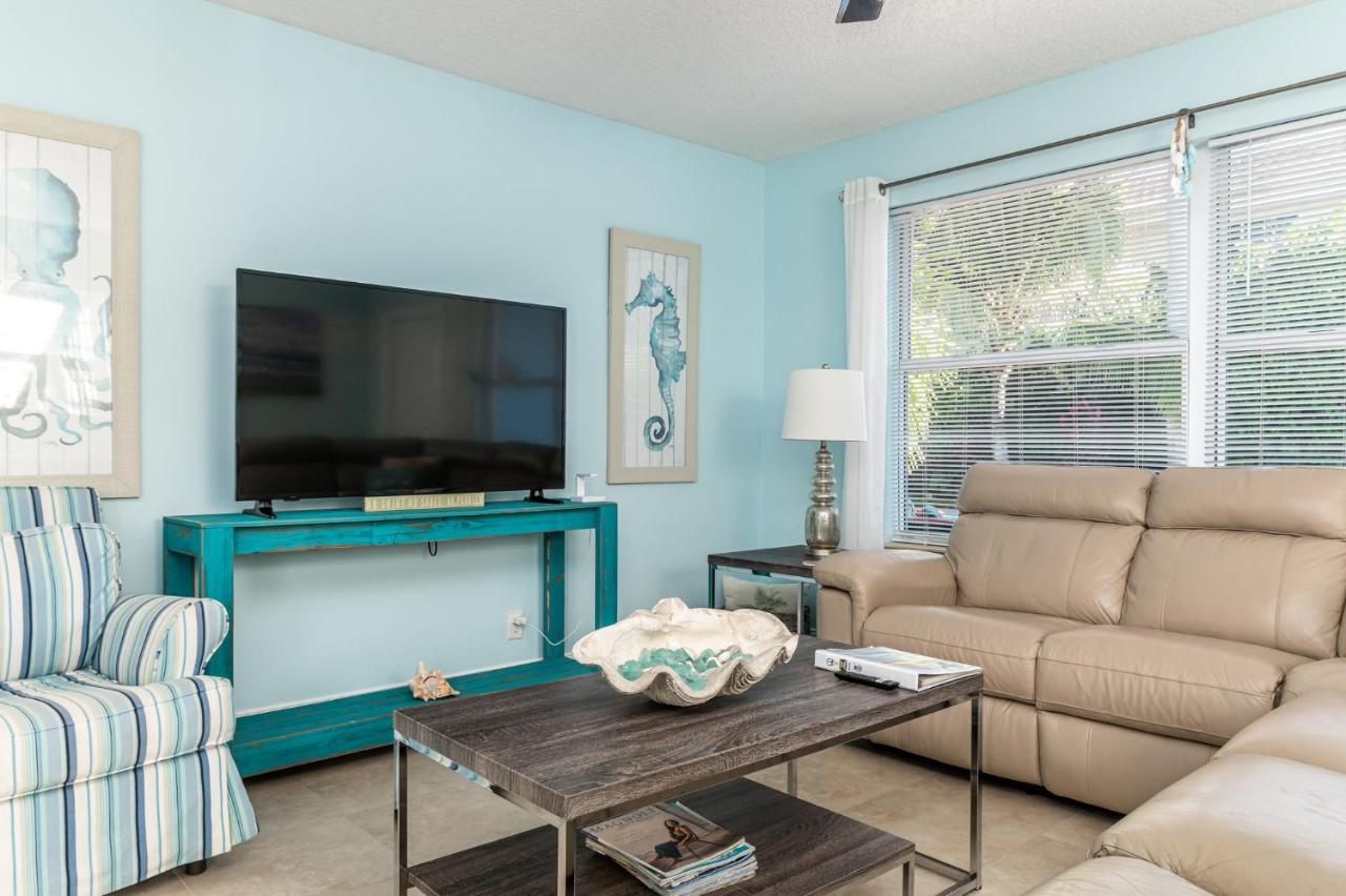 | BlueWater Cove Boutique Resort