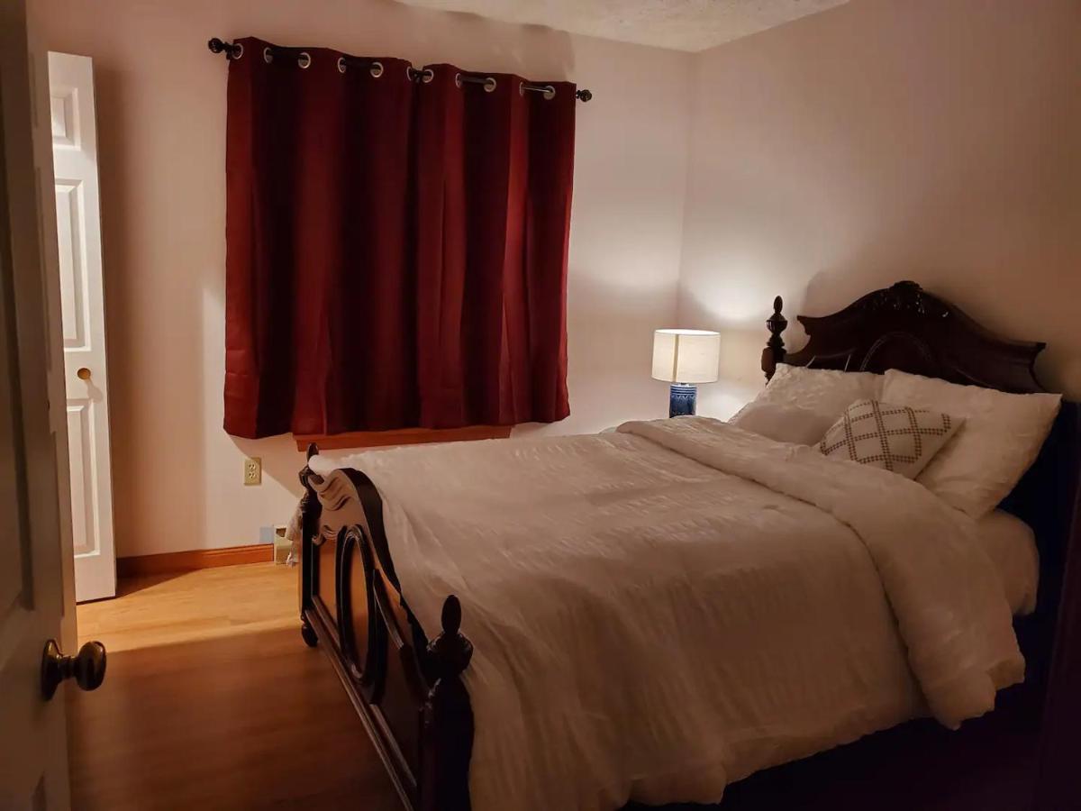 Four-Bedroom House at Glenwood Inn - Stroudsburg