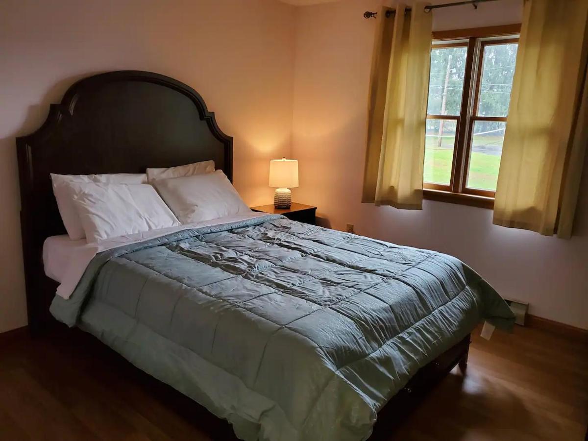 Four-Bedroom House at Glenwood Inn - Stroudsburg