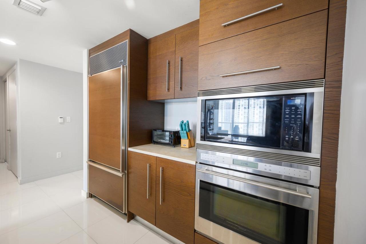 | Lovely 1 BR W Icon Brickell-FreeSpa