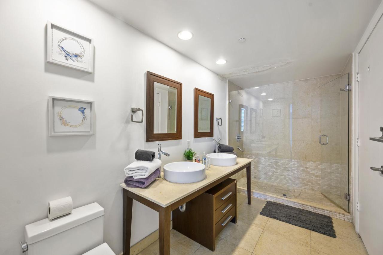 | Lovely 1 BR W Icon Brickell-FreeSpa