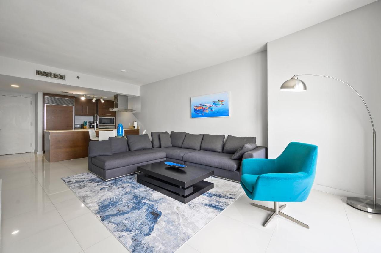 | Lovely 1 BR W Icon Brickell-FreeSpa