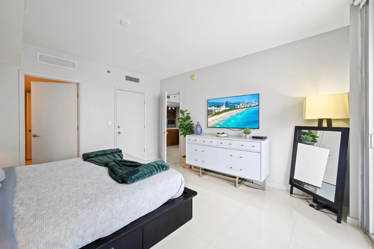 | Lovely 1 BR W Icon Brickell-FreeSpa