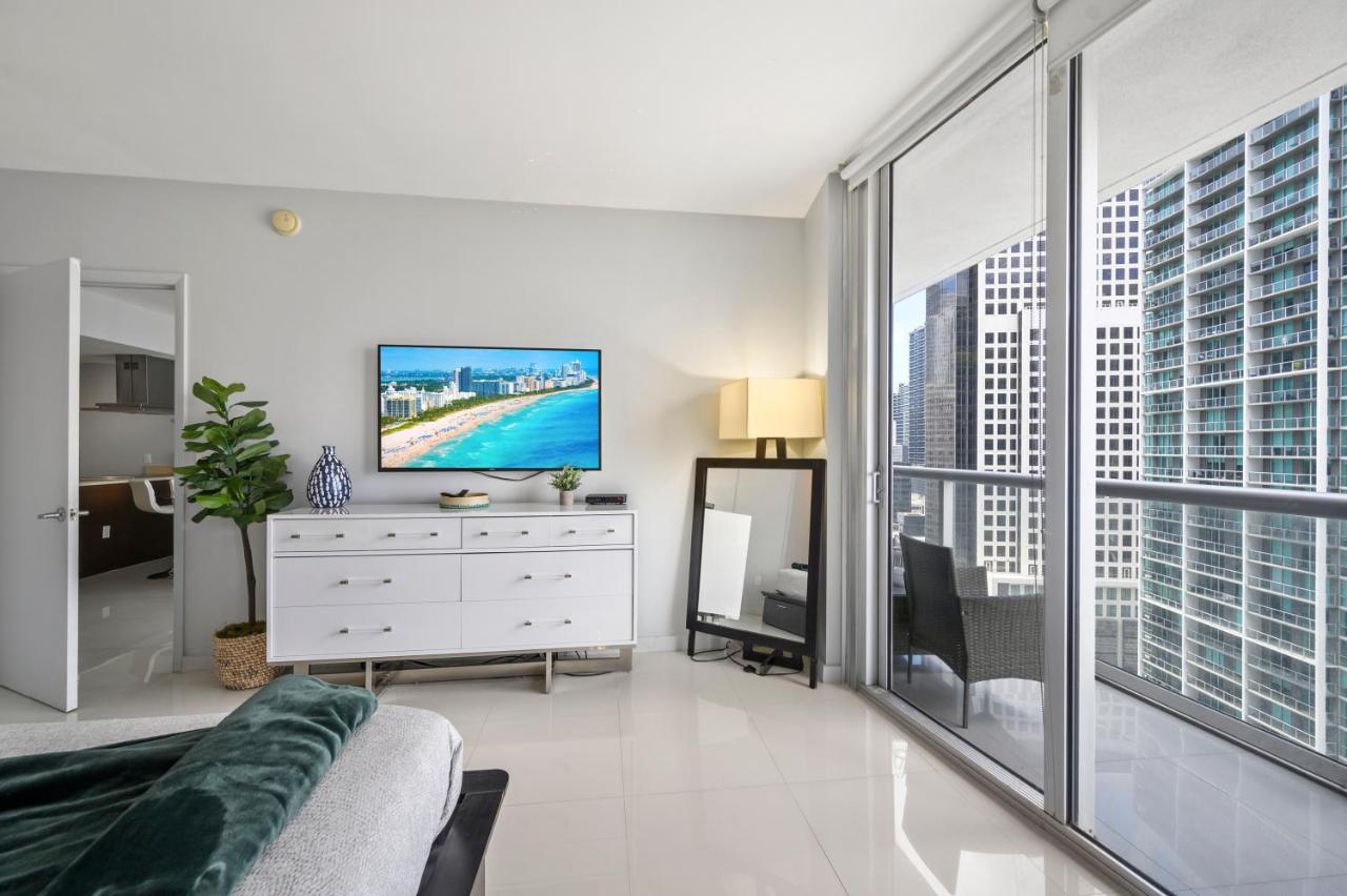 | Lovely 1 BR W Icon Brickell-FreeSpa
