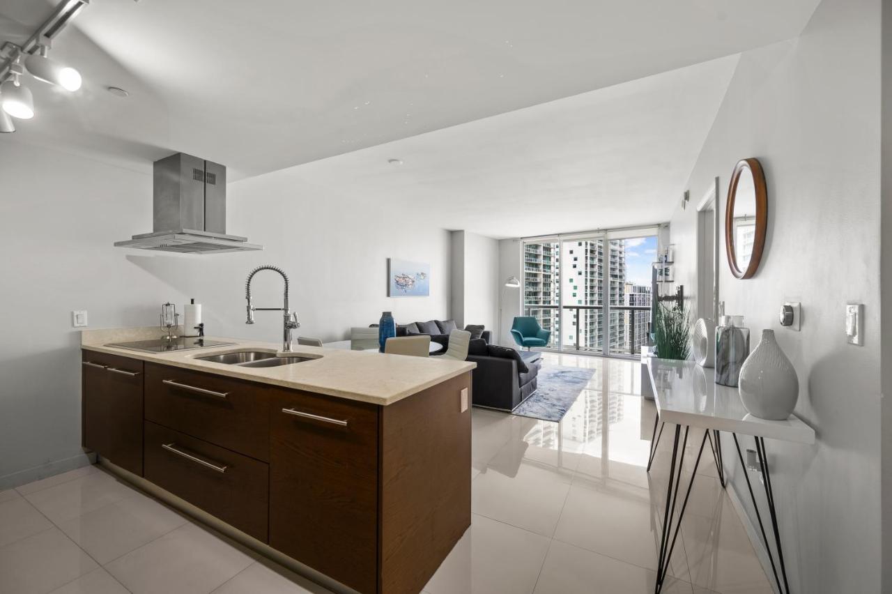 | Lovely 1 BR W Icon Brickell-FreeSpa