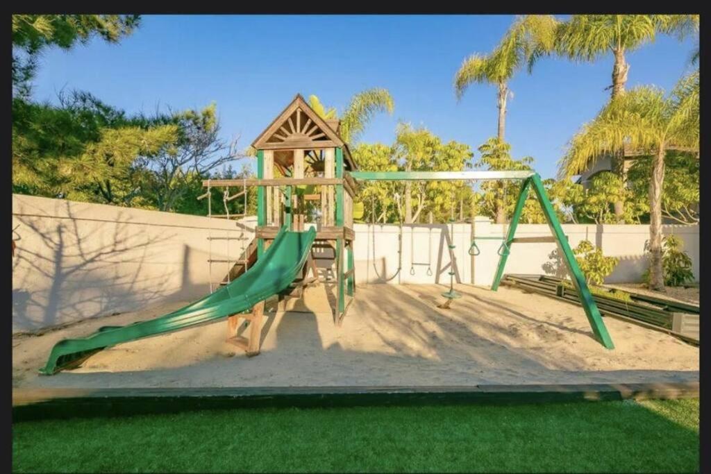  | Dream Oasis